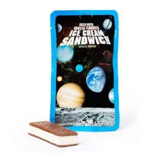 Astronaut Freeze-Dried Ice Cream Sandwich - Vanilla (32g) - Candy Bouquet of St. Albert