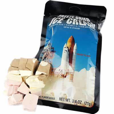 Astronaut Freeze-Dried Ice Cream Sandwich - Neopolitan (32g) - Candy Bouquet of St. Albert