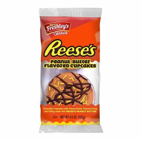 Mrs. Freshley's Reese's Peanut Butter Cupcakes (128g) - Candy Bouquet of St. Albert