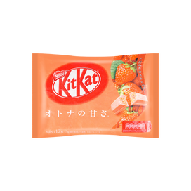 Nestlé® Kit Kat Strawberry *Japanese* (139g) - Candy Bouquet of St. Albert